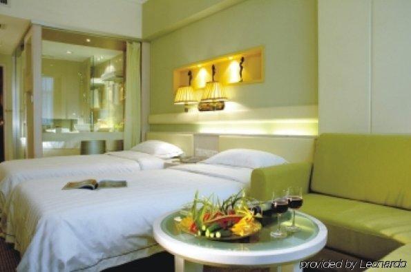New Beacon International Hotel Wuhan Chambre photo